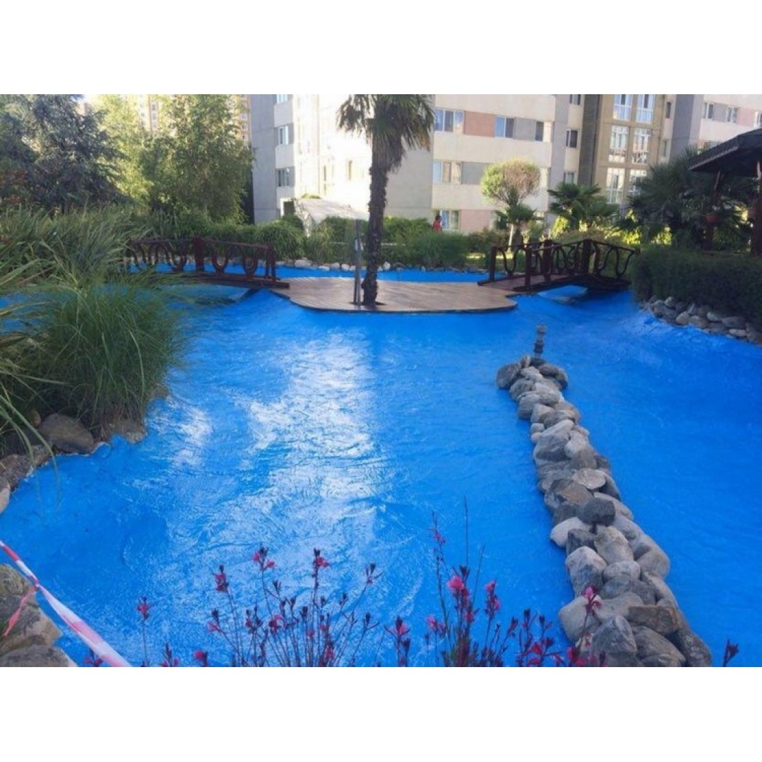 POOL POOL